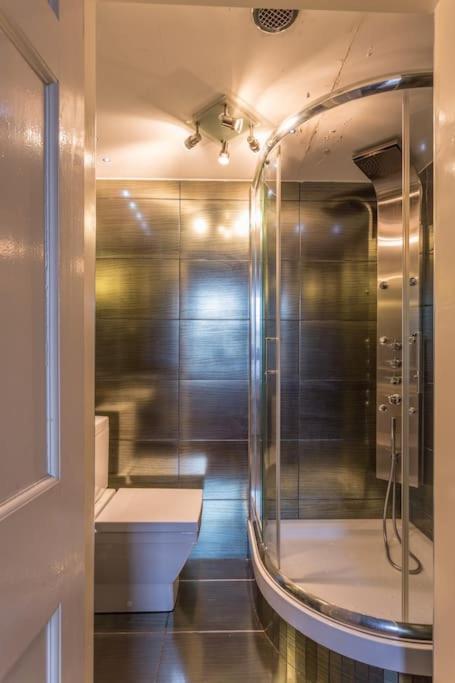 Prime Edinburgh City Centre - 4 Bed Penthouse Extérieur photo