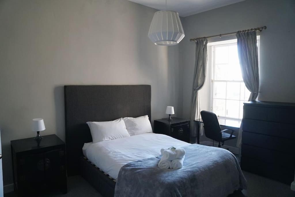 Prime Edinburgh City Centre - 4 Bed Penthouse Extérieur photo